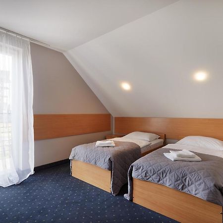 Hotel Wena Kielce Ngoại thất bức ảnh