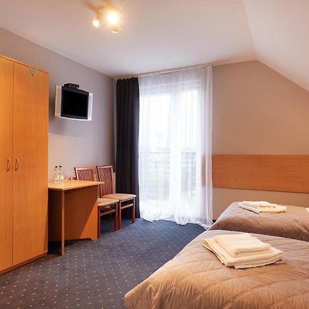 Hotel Wena Kielce Ngoại thất bức ảnh