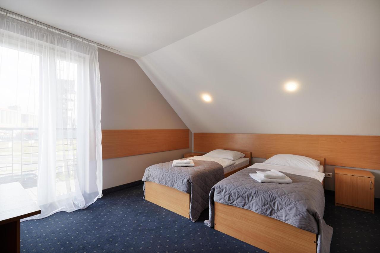 Hotel Wena Kielce Ngoại thất bức ảnh