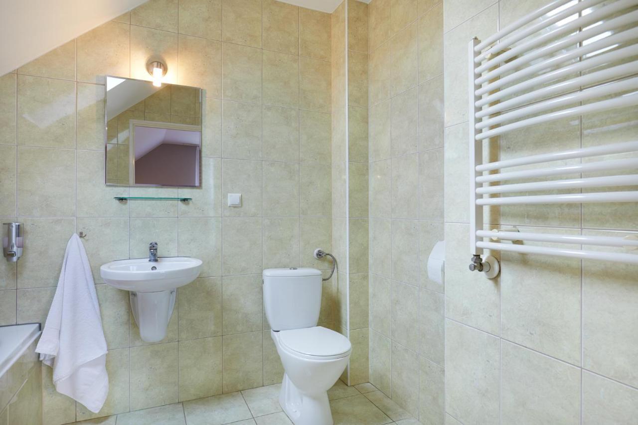 Hotel Wena Kielce Ngoại thất bức ảnh