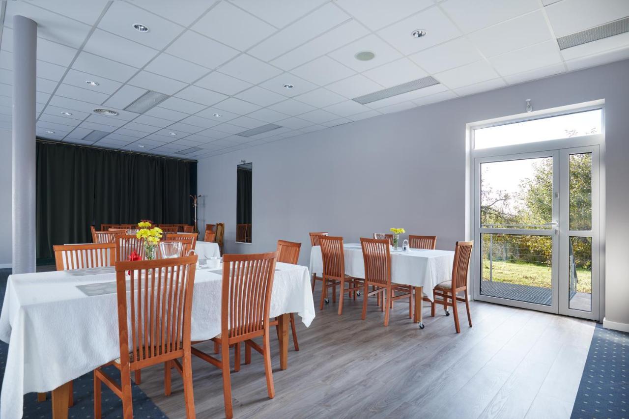 Hotel Wena Kielce Ngoại thất bức ảnh