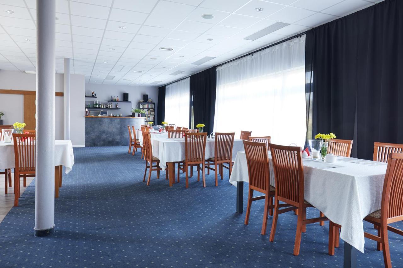 Hotel Wena Kielce Ngoại thất bức ảnh